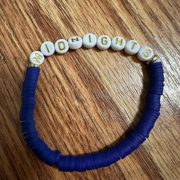 NWOT Friendship Bracelets Set 11 Pieces Album Inspired - Picture 10 of 15